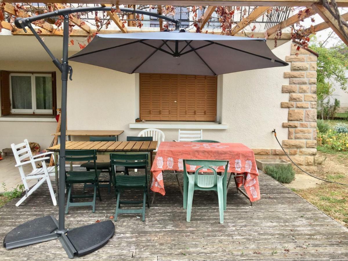 Chambre Avec Vue Sur Jardin Charnay-les-Macon Ngoại thất bức ảnh